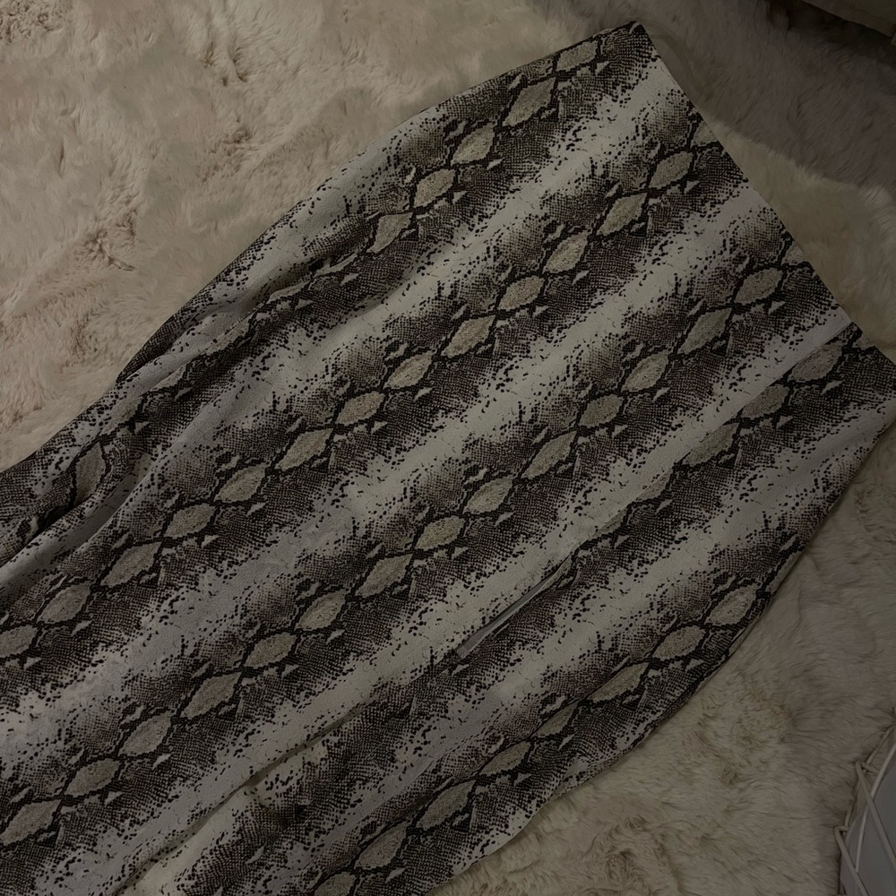 Snake Print Midi Skirt w Slit